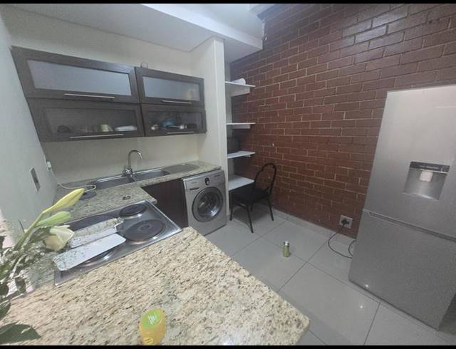 1 BEDROOM PROPERTY TO RENT IN BRAAMFONTEIN